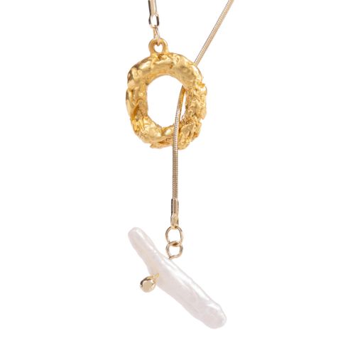 Gold necklace with a molten gold hoop with a long pearl through it that acts to connect the necklace.